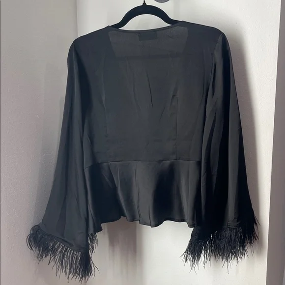 NWT VICI black satin like blouse - Picture 6 of 6